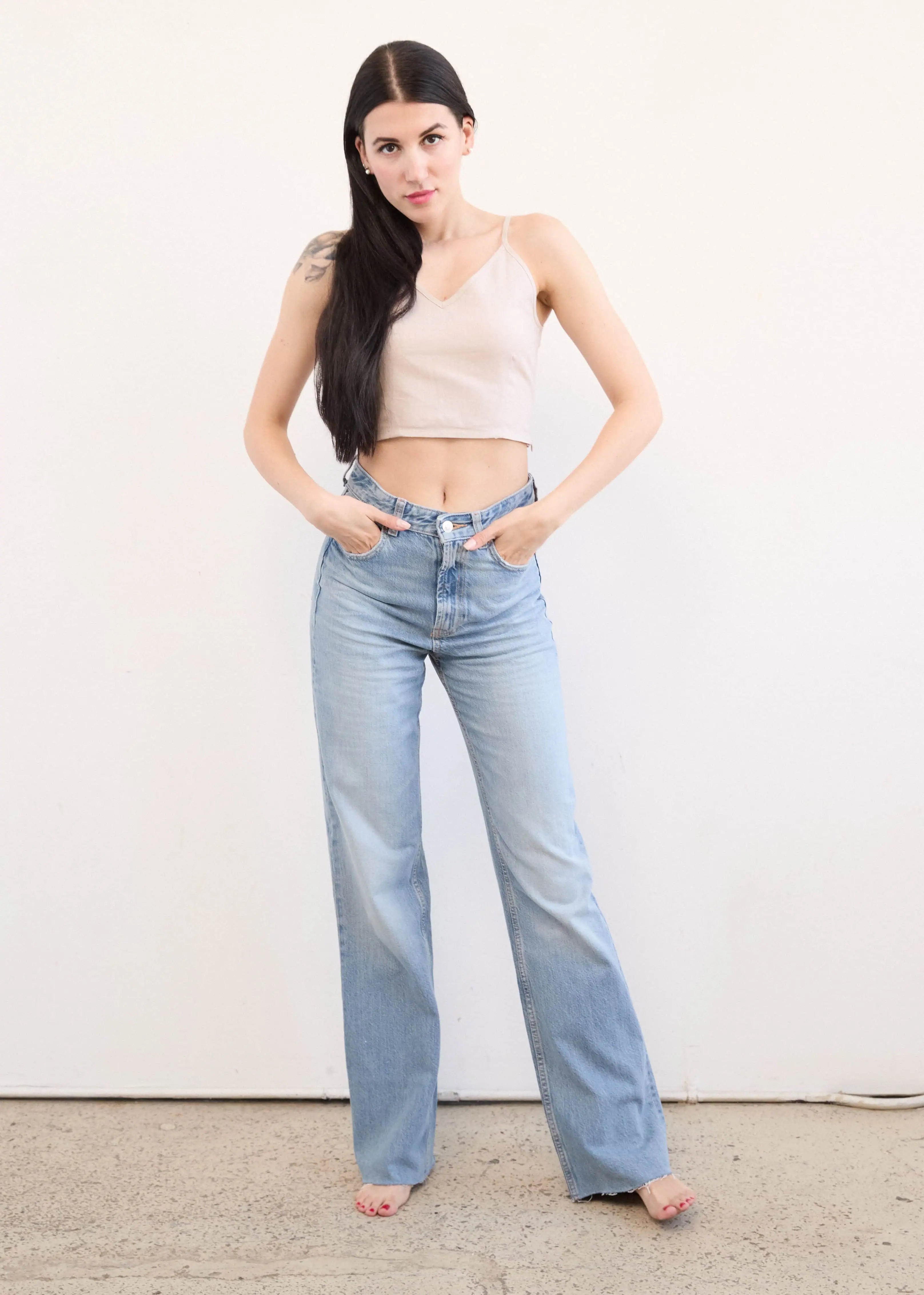 V-neck Crop Trop in Linen